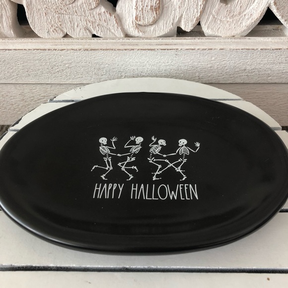 Rae Dunn Halloween Plates - Picture 2 of 6